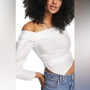 TOPSHOP Long Sleeve Off the Shoulder Crop Top Sz US 4